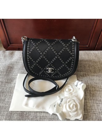 CHANEL CLASIC BAG