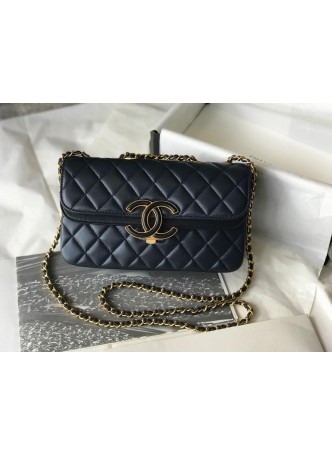 CHANEL CLASSIC BAG