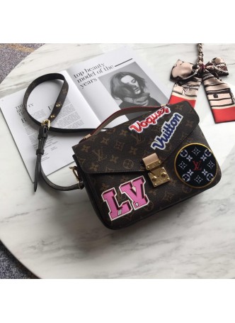 LV POCHETTE METIS