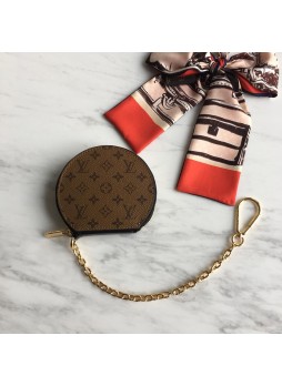 LV MICRO BOITE CHAPEAU